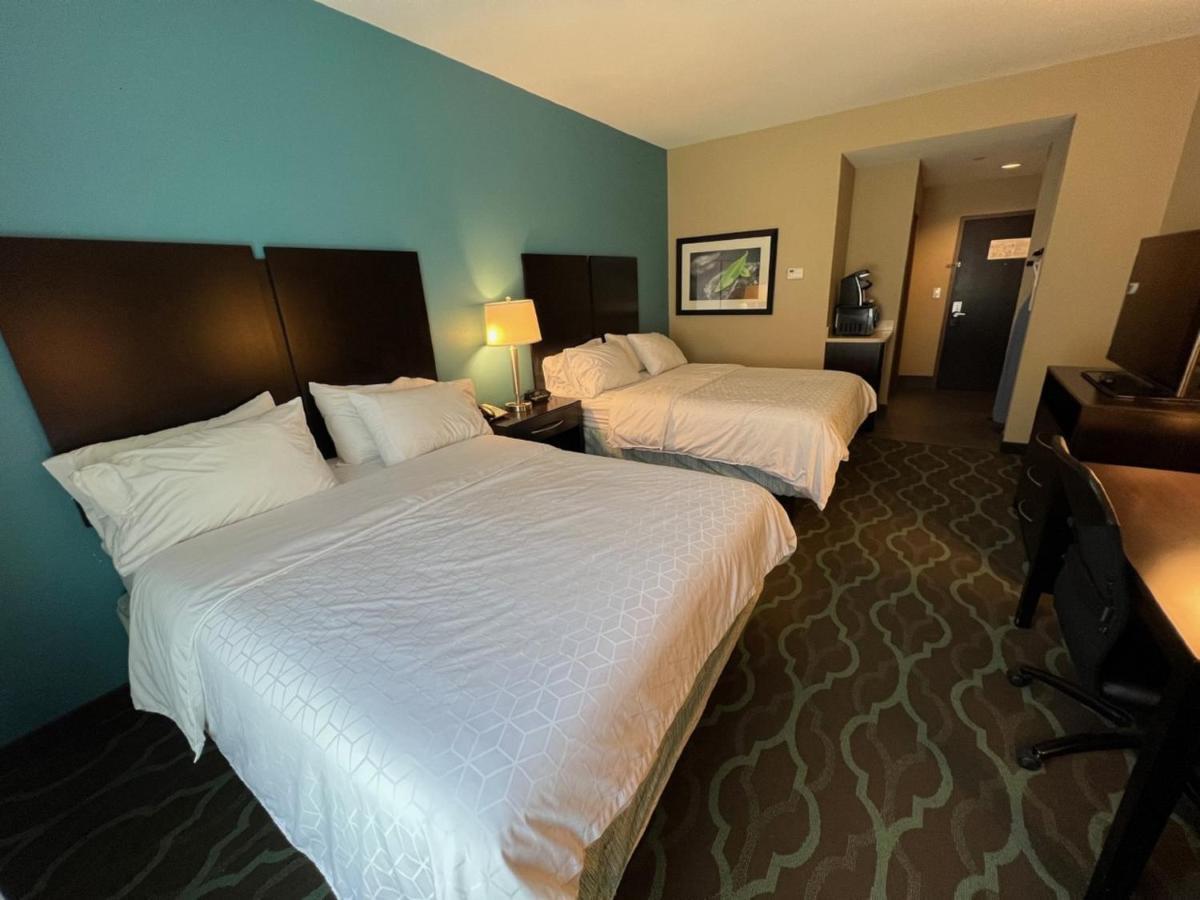 Holiday Inn Express Hotels & Suites Cuero By Ihg Buitenkant foto